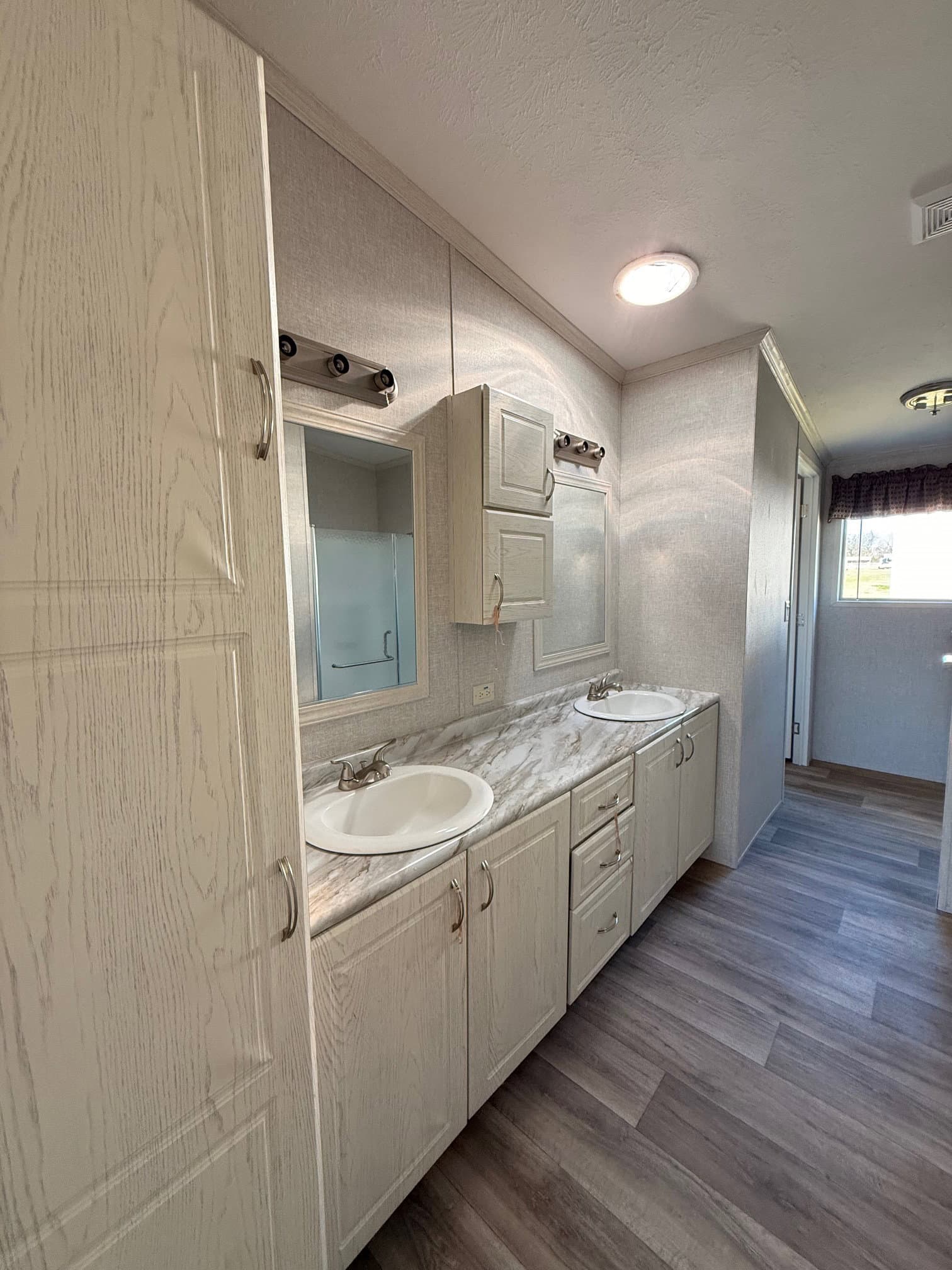 Legacy 32x60 doublewide 4 bedroom 2 bathroom (builder financed homes)  home features