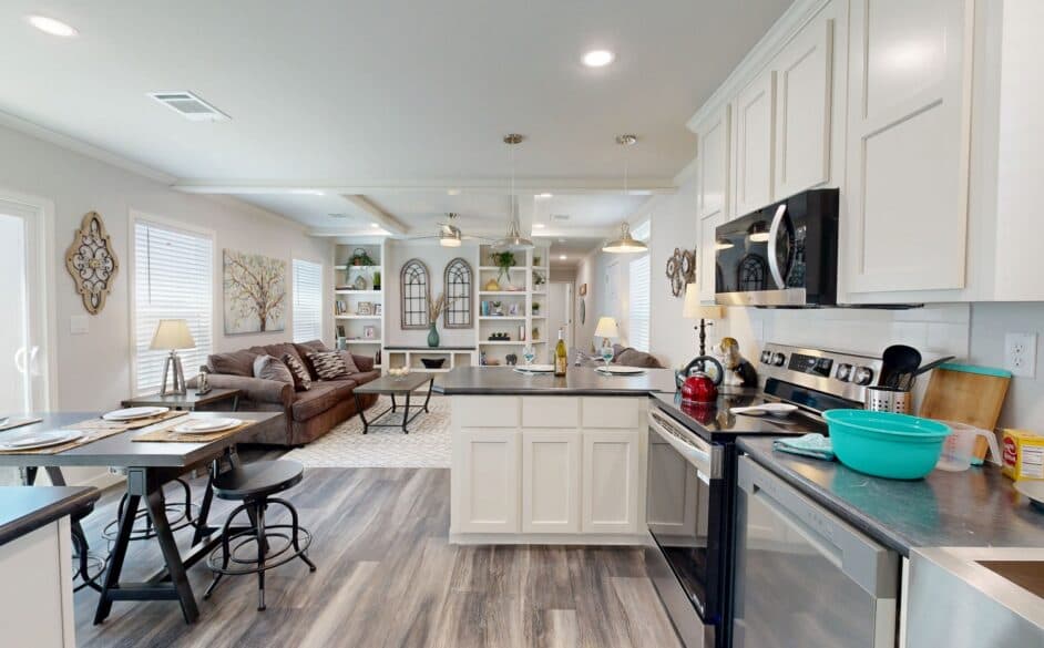 Gold spur 5616 kitchen home features