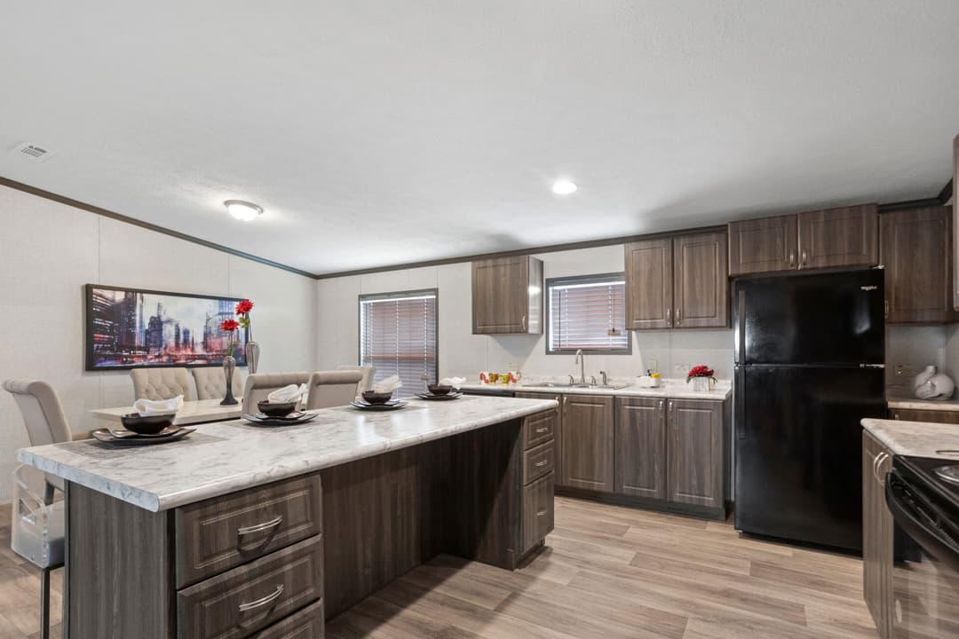 Classic c-3252-32d kitchen home features