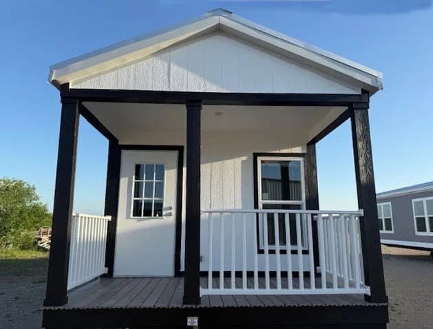 The jackson elevation and exterior home features