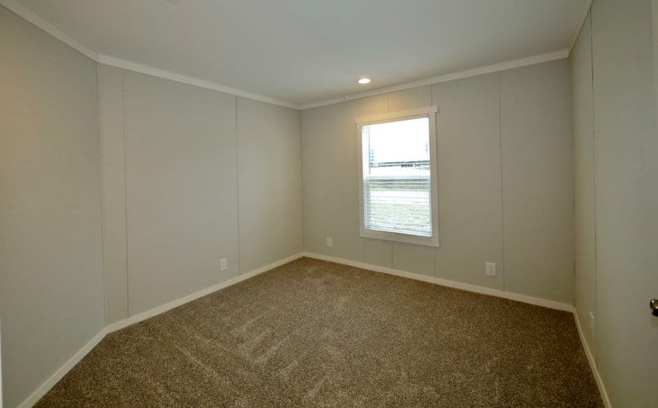 High plains 3387 bedroom home features