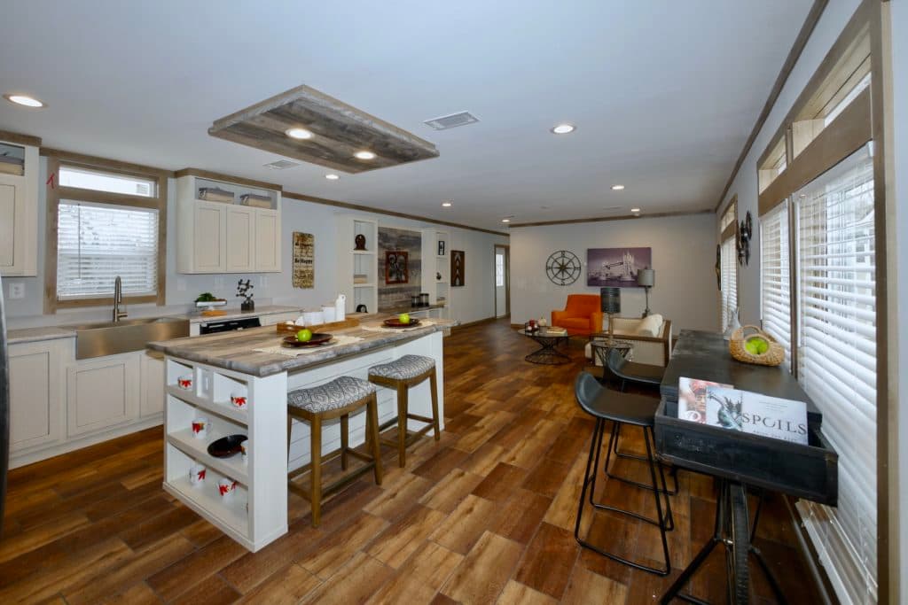 Isabel 9676 kitchen home features