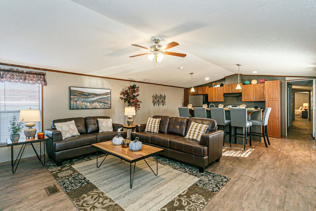 Classic c-1872-32a interior home features